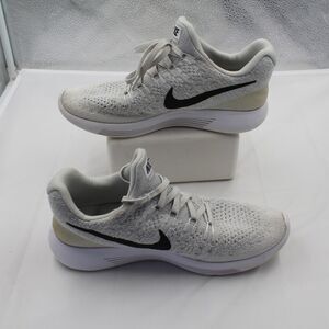 Nike LunarEpic Low Flyknit 2 Women's Size 8 Running Shoes Grey Black 863780-002